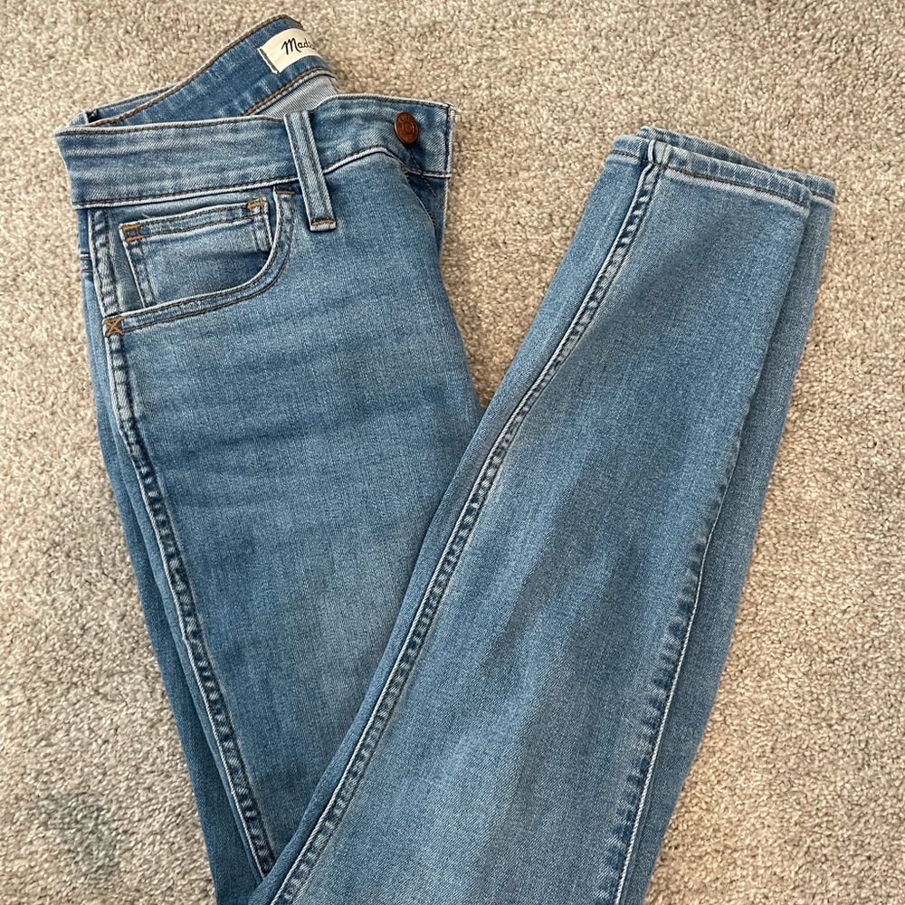 Madewell Curvy Roadtripper Jeans size 25